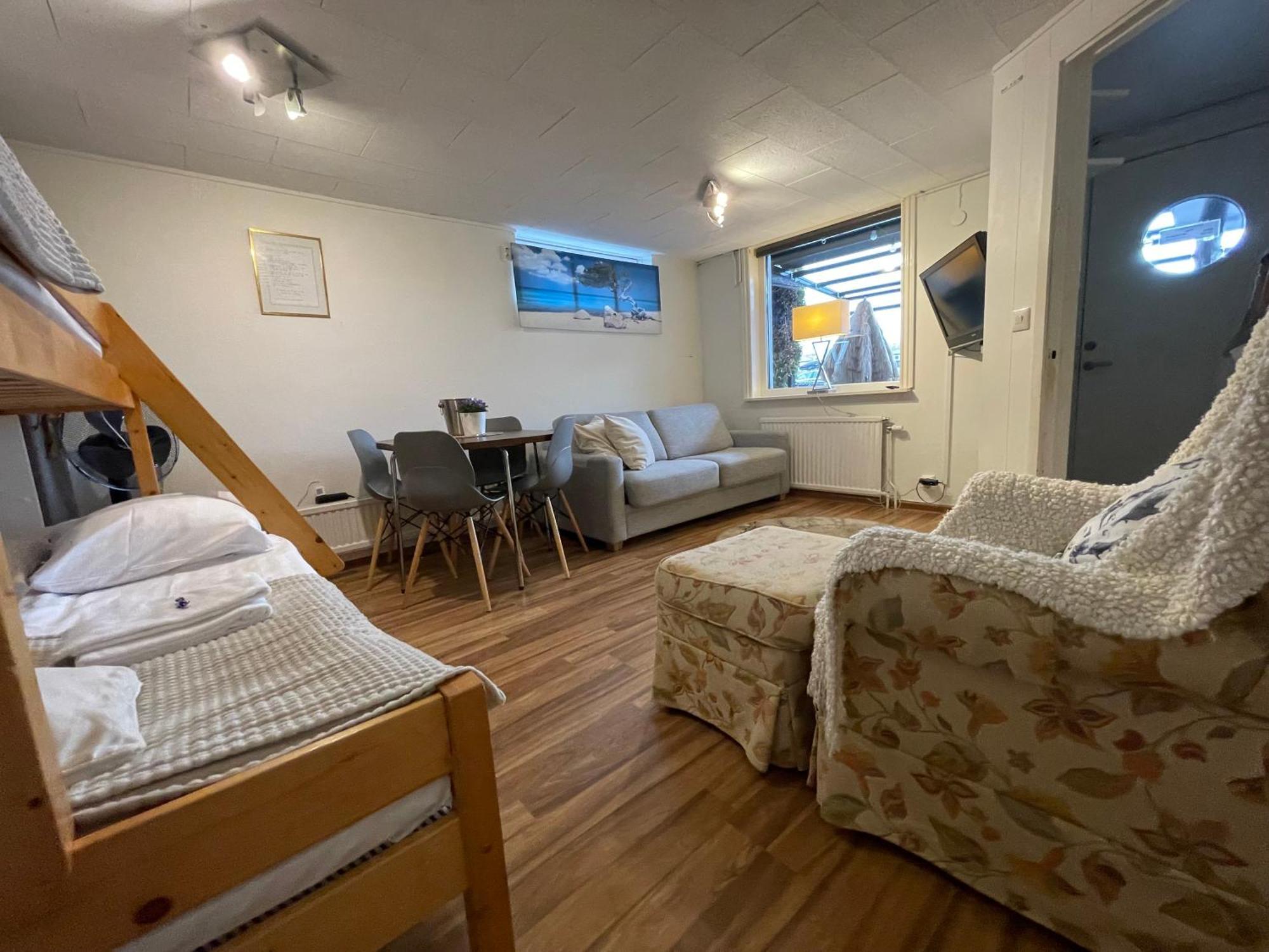 Vid Gekas Ullared Boende B&B ภายนอก รูปภาพ
